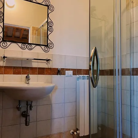 Casale Milleluci - *